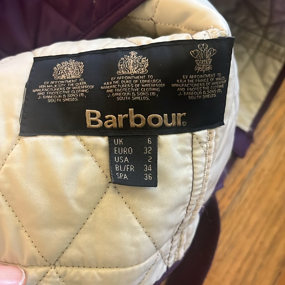 Gorgeous purple belted Barbour jacket sz2 brass/gold toned hardware 5 pockets - Picture 7 of 9